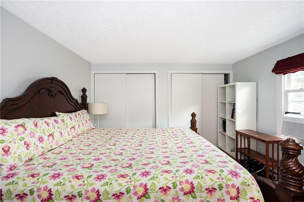 Multi Family at 9 Burdick Avenue, Newport, photo 13 of 29