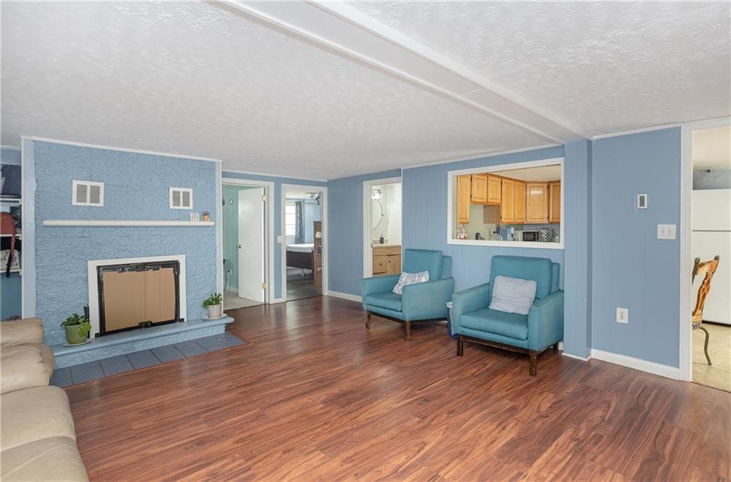Multi Family at 9 Burdick Avenue, Newport, photo 16 of 29