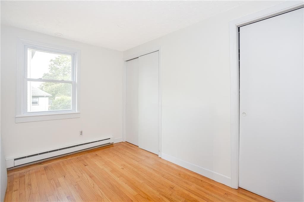 Multi Family at 9 Burdick Avenue, Newport, photo 11 of 29