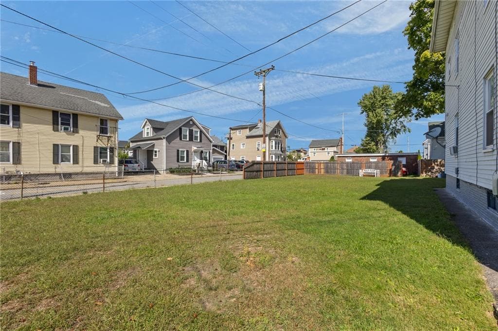 Multi Family at 277 Sayles Avenue, Pawtucket, photo 33 of 41