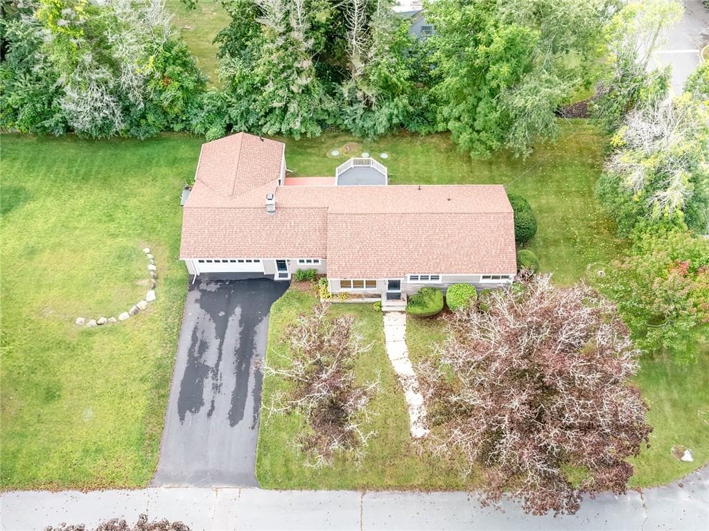Single Family Residence at 8 Gould Road, Cranston, photo 9 of 10