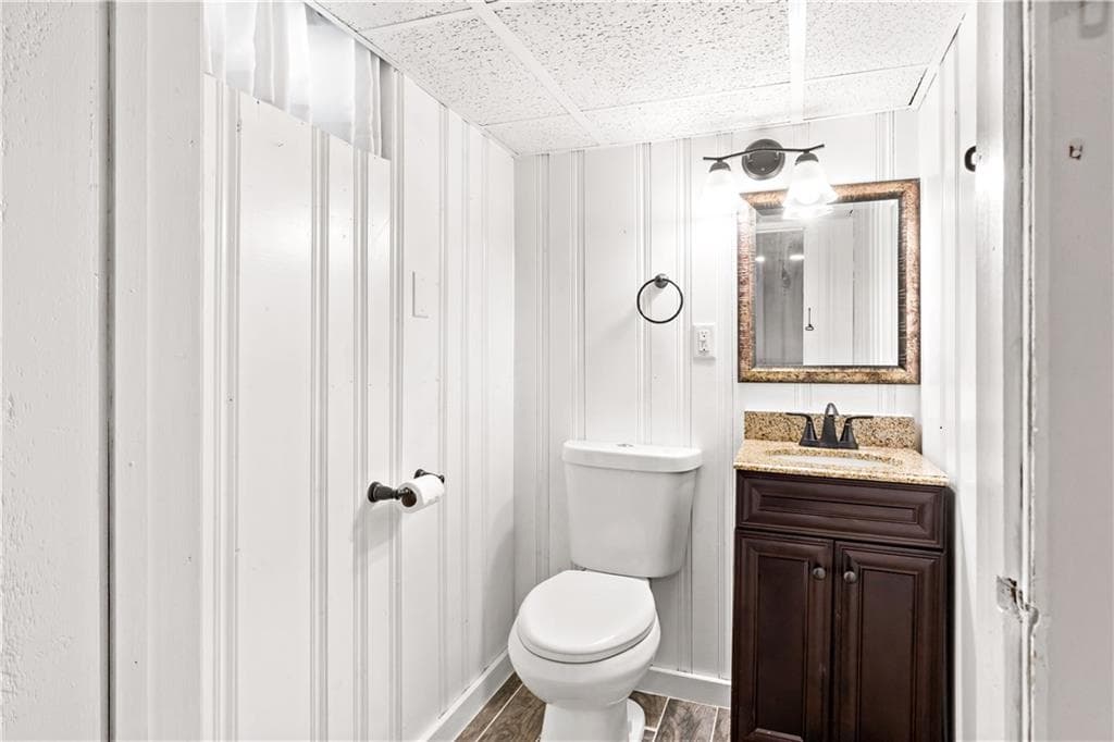 Single Family Residence at 11 Pine Crest Drive, East Providence, photo 28 of 37