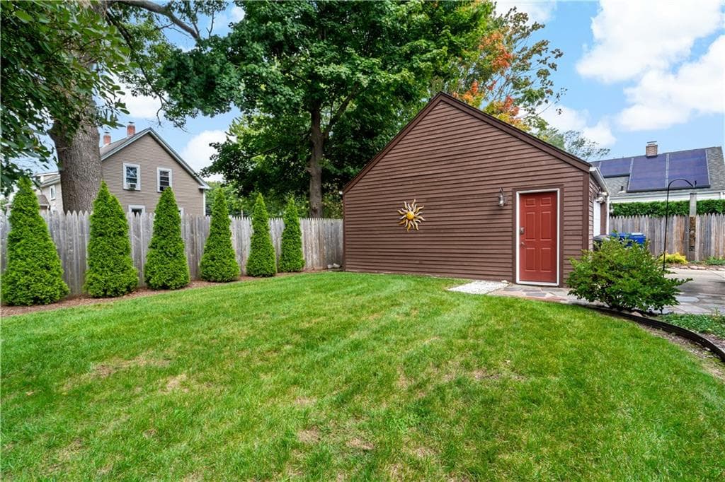 Single Family Residence at 11 Pine Crest Drive, East Providence, photo 34 of 37