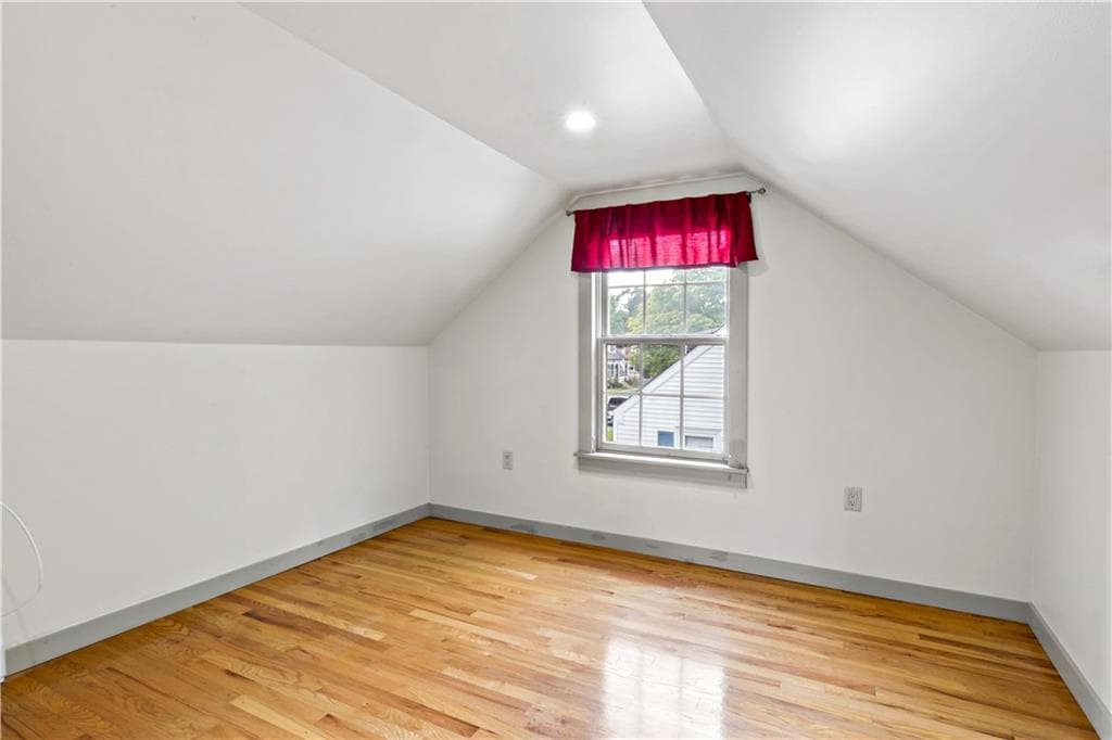 Single Family Residence at 11 Pine Crest Drive, East Providence, photo 21 of 37