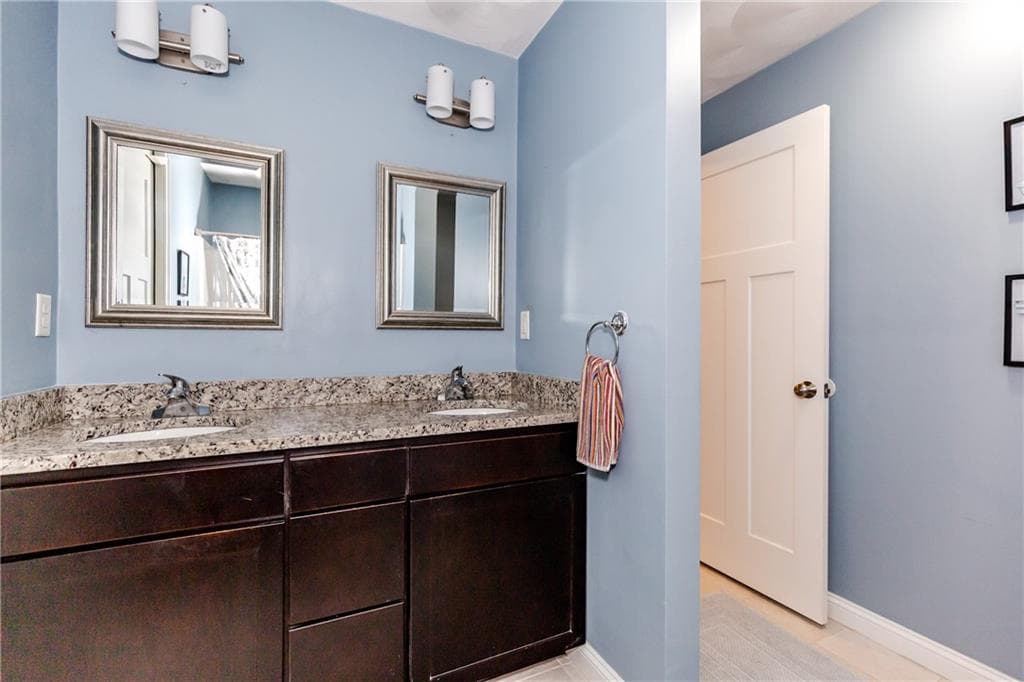 Condominium at 301 West Shore Road UNIT 10, Warwick, photo 19 of 28