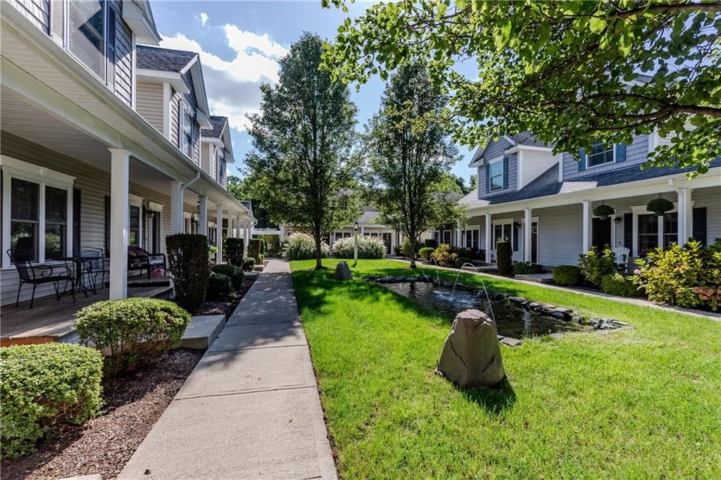 Condominium at 301 West Shore Road UNIT 10, Warwick, photo 25 of 28