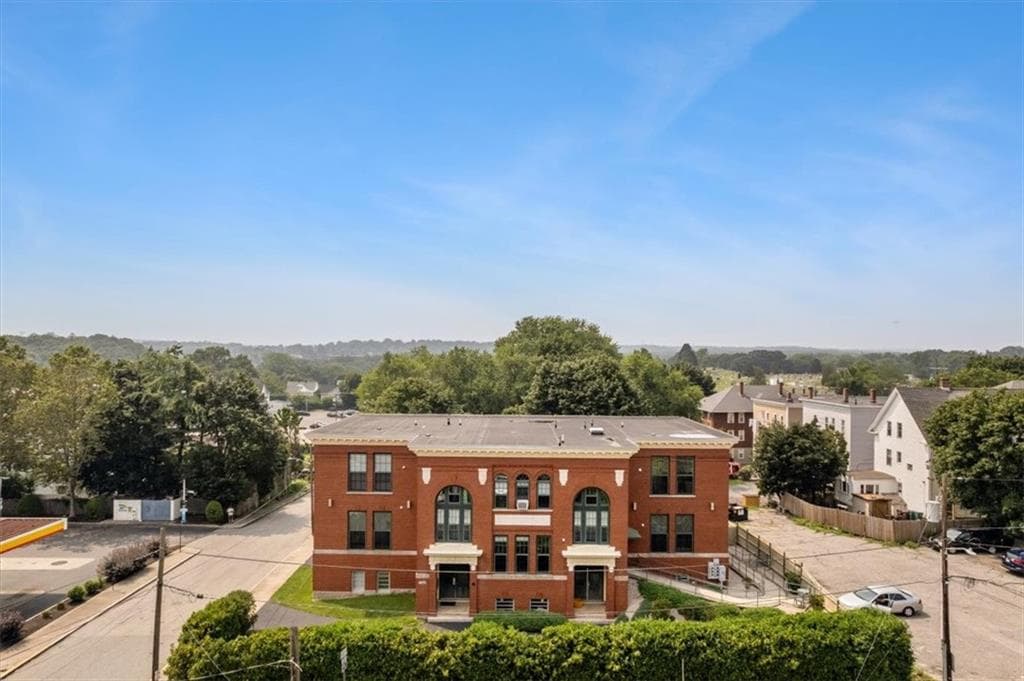 1044 Social Street UNIT A