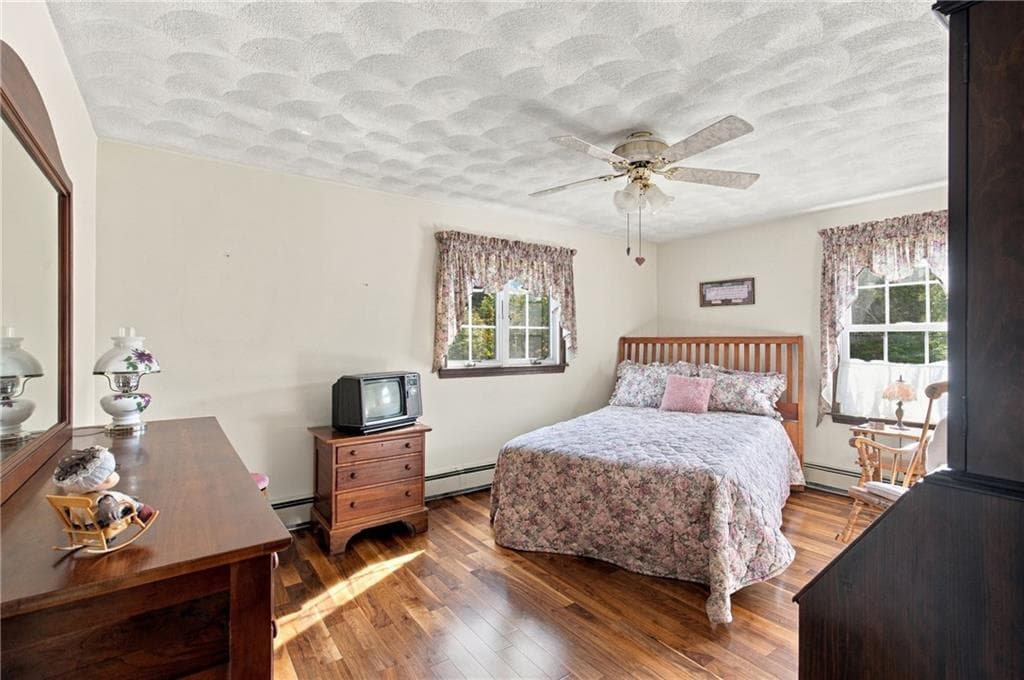 Single Family Residence at 423 Buxton Street, North Smithfield, photo 17 of 50