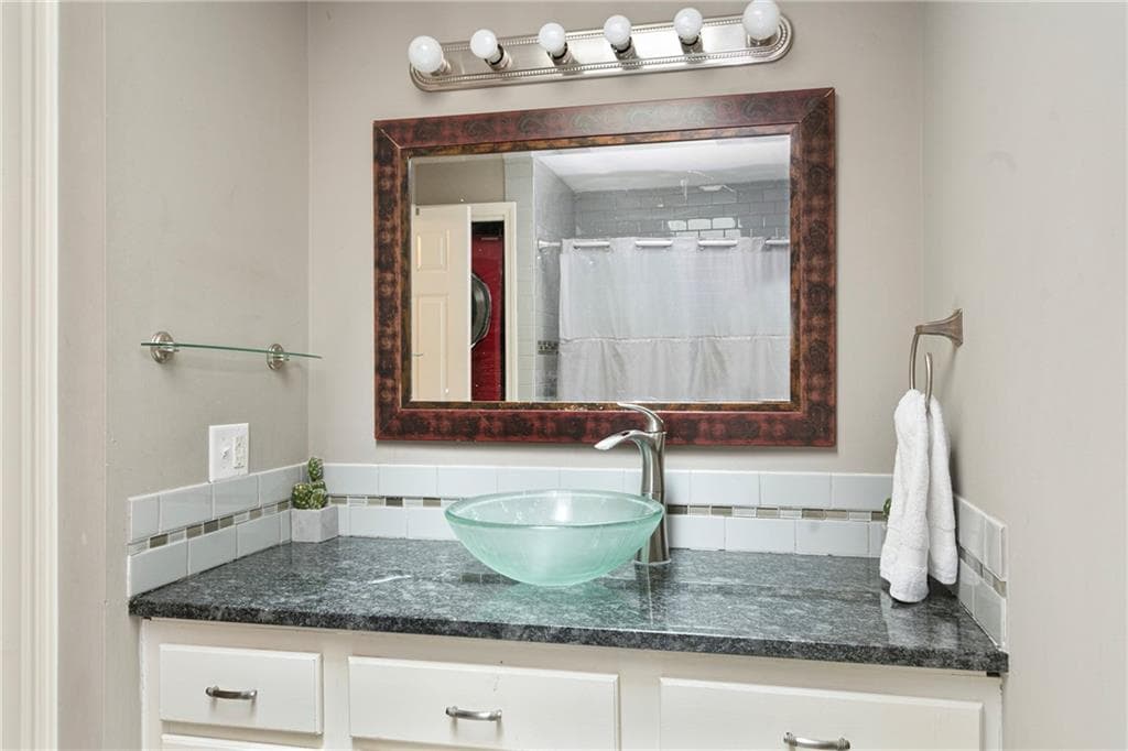 Condominium at 2 Fera Street UNIT 103, North Providence, photo 17 of 20