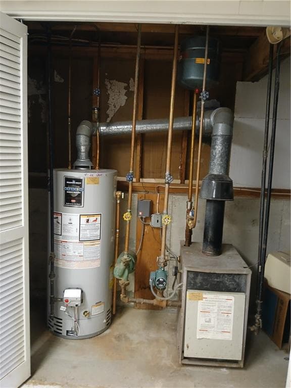 Single Family Residence at 6 Balsam Court, Johnston, photo 27 of 31