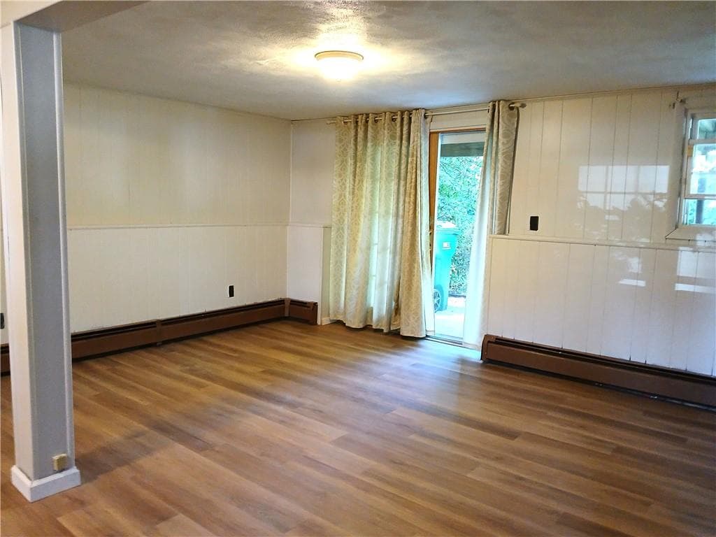 Single Family Residence at 6 Balsam Court, Johnston, photo 22 of 31