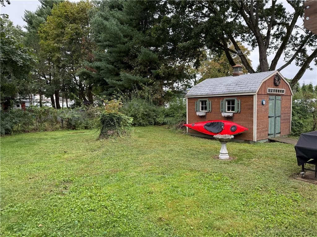 Single Family Residence at 288 Chapmans Avenue, Warwick, photo 3 of 27