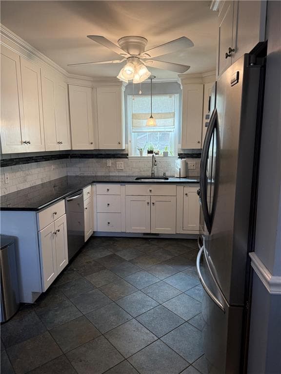 Single Family Residence at 288 Chapmans Avenue, Warwick, photo 8 of 27