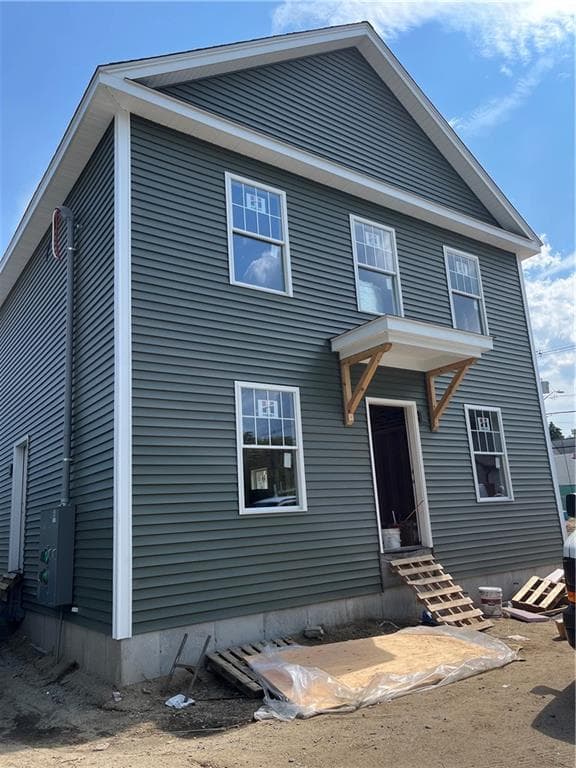 Multi Family at 88 Coggeshall Street, Providence, photo 3 of 21