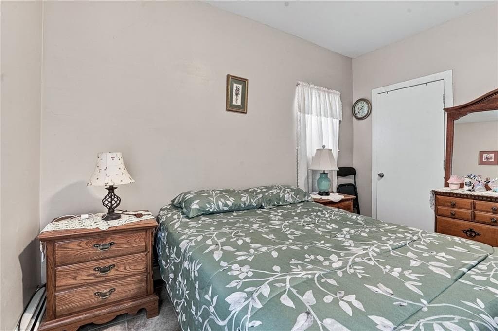 Multi Family at 360 Manton Avenue, Providence, photo 20 of 40