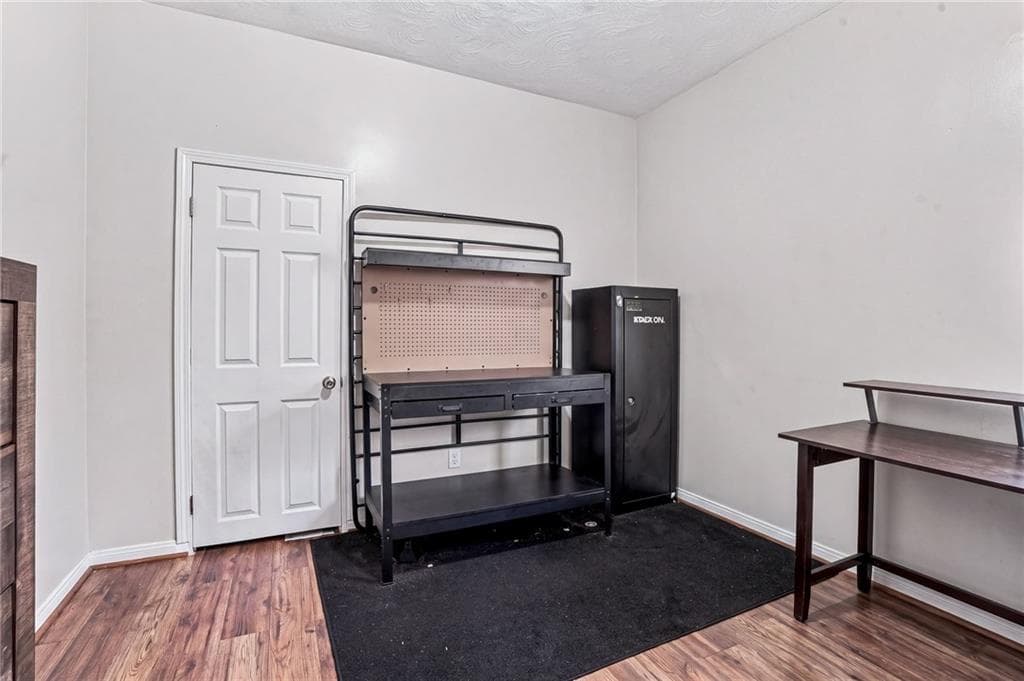 Multi Family at 360 Manton Avenue, Providence, photo 10 of 40