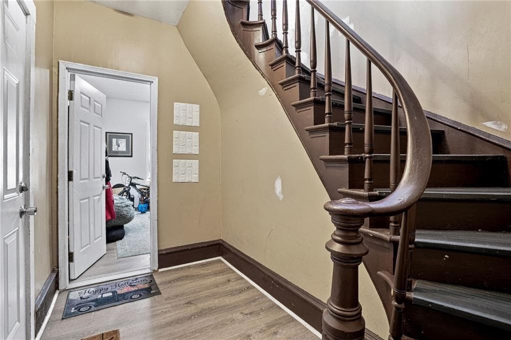 Multi Family at 360 Manton Avenue, Providence, photo 15 of 40