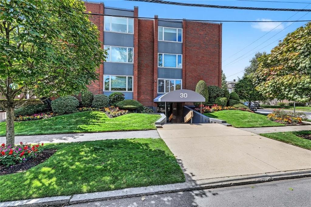 Condominium at 30 Blackstone Boulevard UNIT 203, Providence, photo 2 of 46