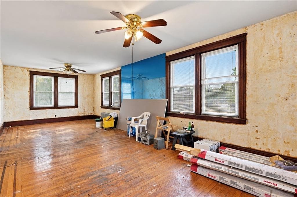 Single Family Residence at 11 Grand View Street, Providence, photo 6 of 26