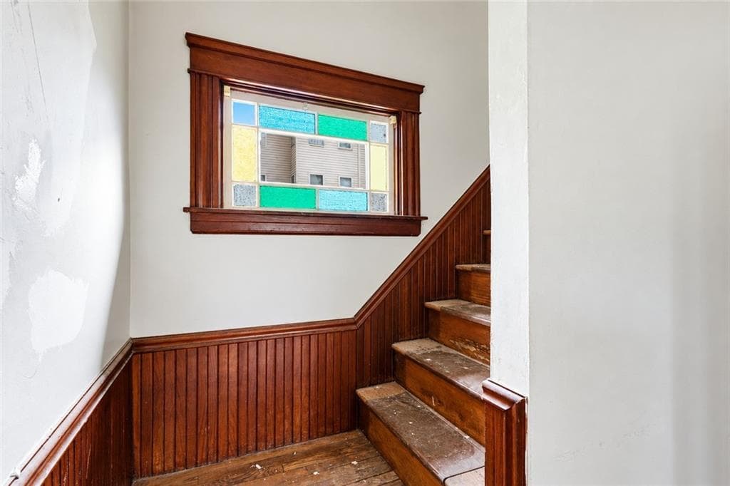 Single Family Residence at 11 Grand View Street, Providence, photo 12 of 26
