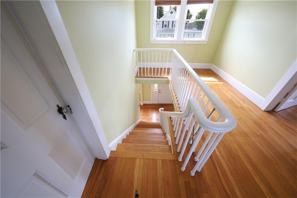 Single Family Residence at 43 Admiral Kalbfus Road, Newport, photo 19 of 21