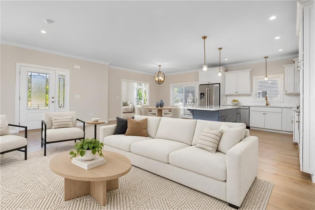 Condominium at 633 South Shore Village Boulevard, South Kingstown, photo 8 of 50