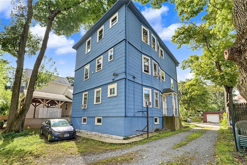 Multi Family at 7 Williams Street, Pawtucket, photo 6 of 25
