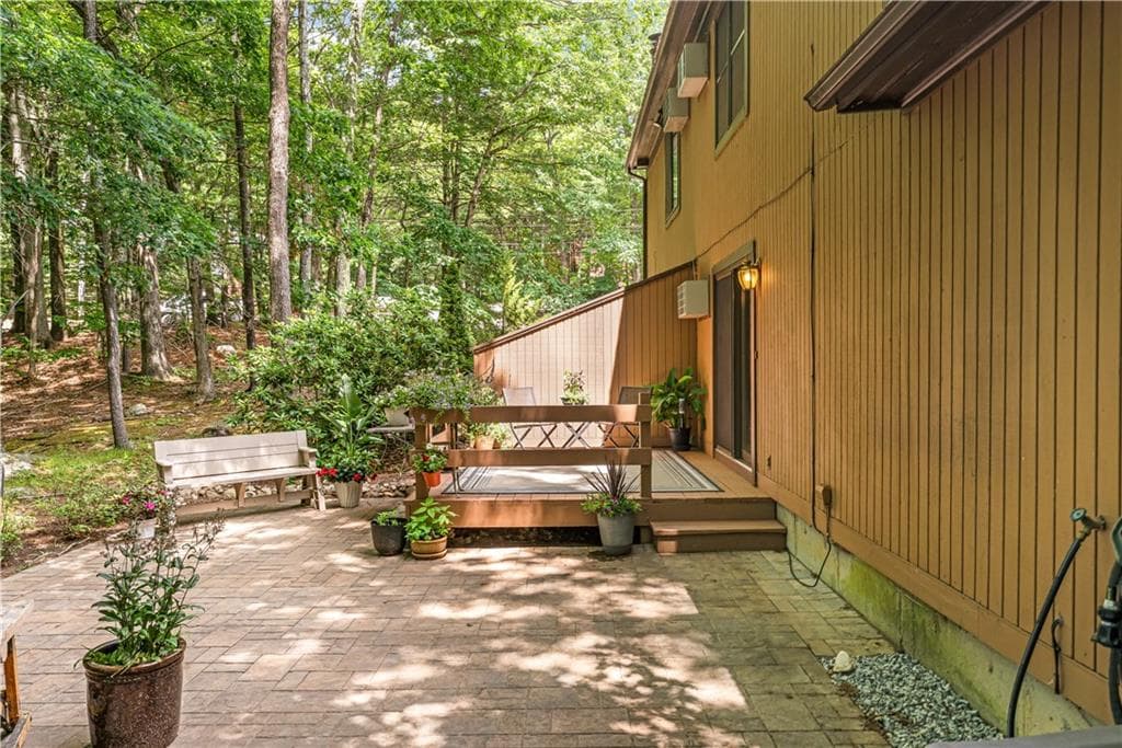 Condominium at 3 Quail Circle UNIT A, Smithfield, photo 20 of 23