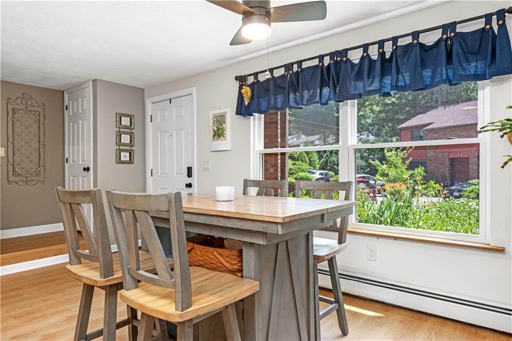Condominium at 3 Quail Circle UNIT A, Smithfield, photo 9 of 23