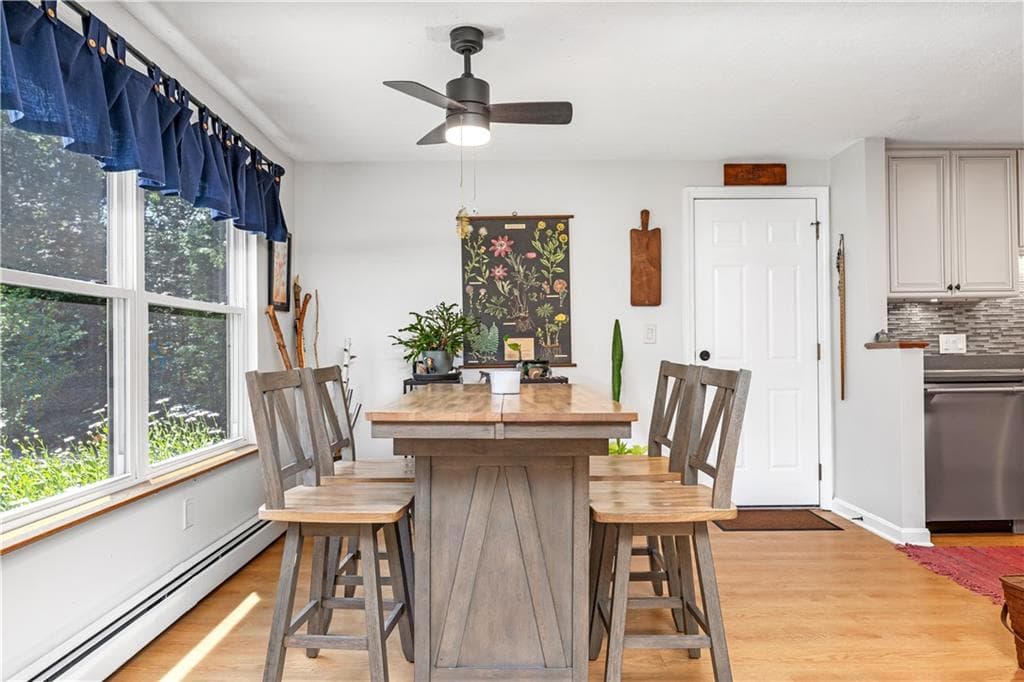 Condominium at 3 Quail Circle UNIT A, Smithfield, photo 8 of 23