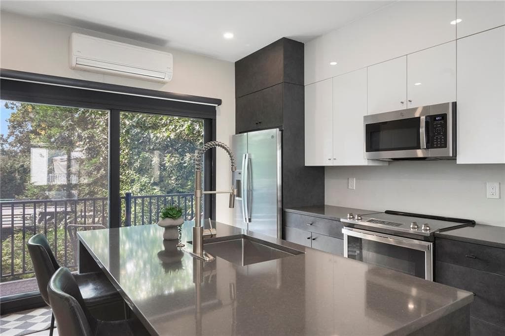 Condominium at 47 Matilda Street UNIT G, Providence, photo 16 of 37