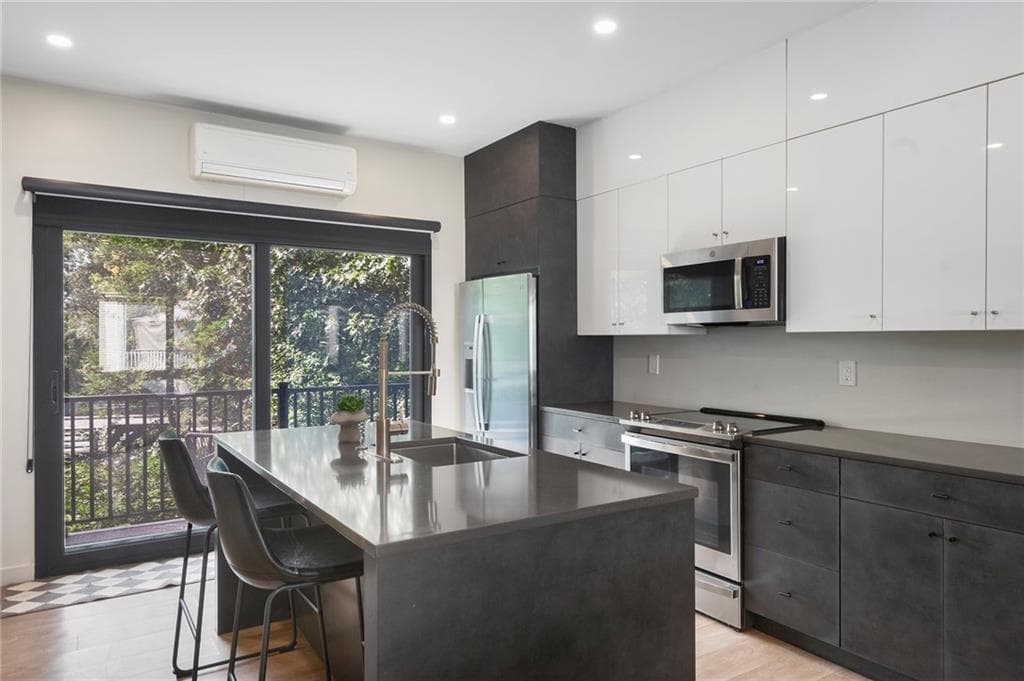 Condominium at 47 Matilda Street UNIT G, Providence, photo 15 of 37