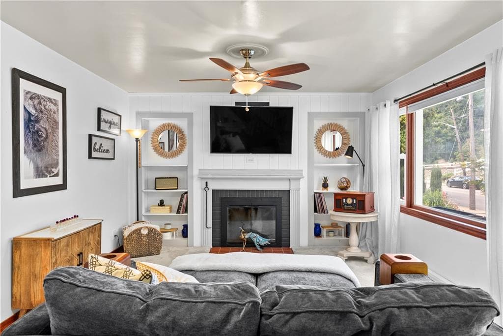 Single Family Residence at 77 Narragansett Avenue, Westerly, photo 22 of 50