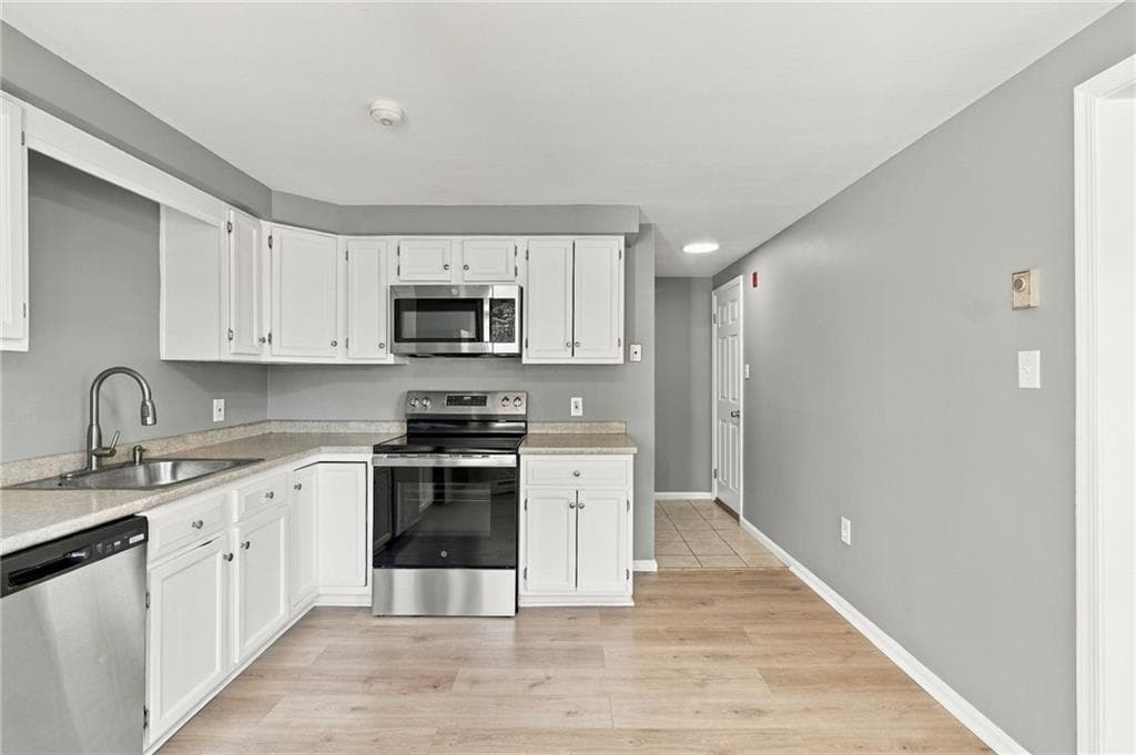 Condominium at 52 Nancy Street UNIT 7, Providence, photo 5 of 33