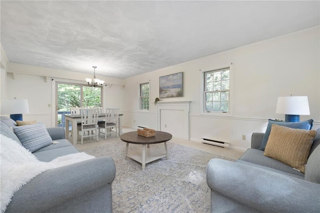 Condominium at 167 Winter Street, South Kingstown, photo 15 of 33