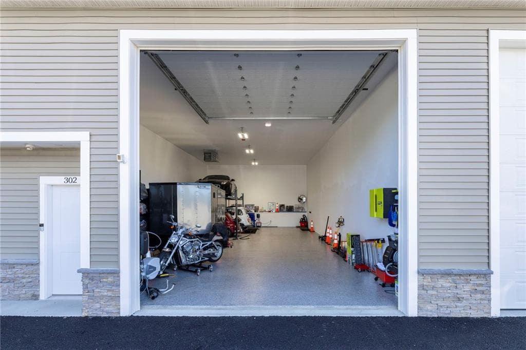 Commercial at 597 County Trail UNIT 302, Exeter, photo 3 of 14