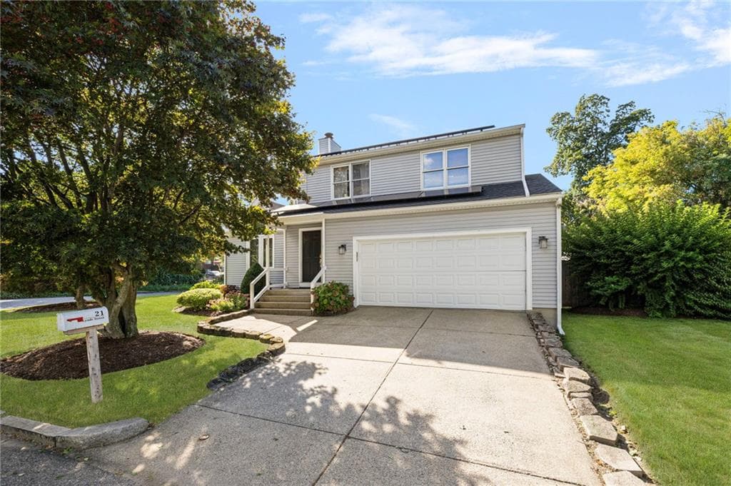 21 Lynde Street