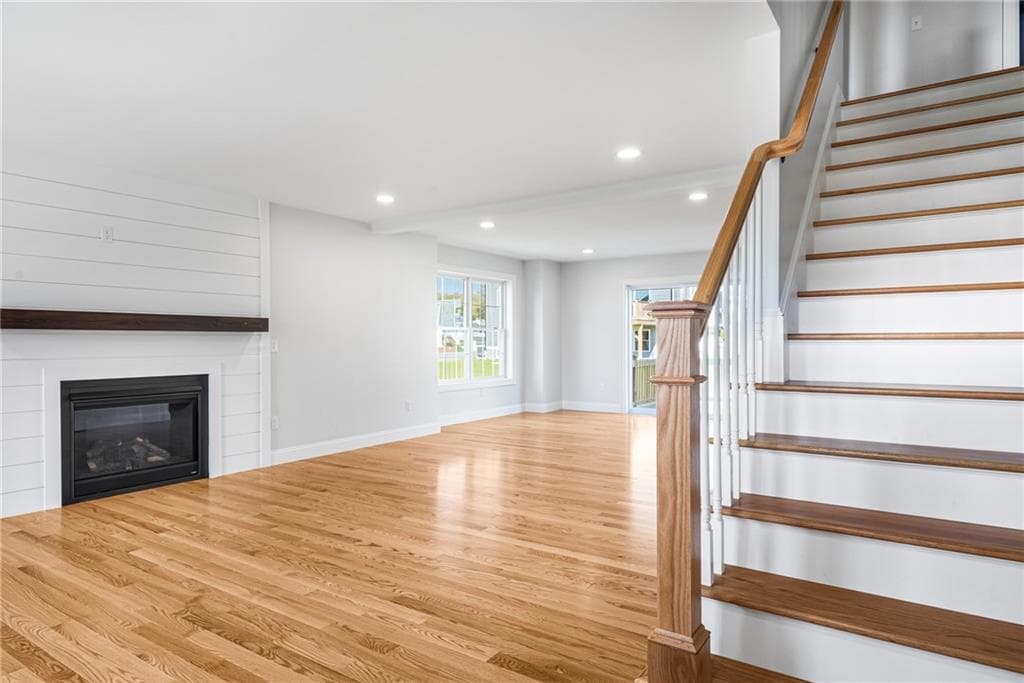 Single Family Residence at 200 St Louis Avenue, Woonsocket, photo 15 of 41