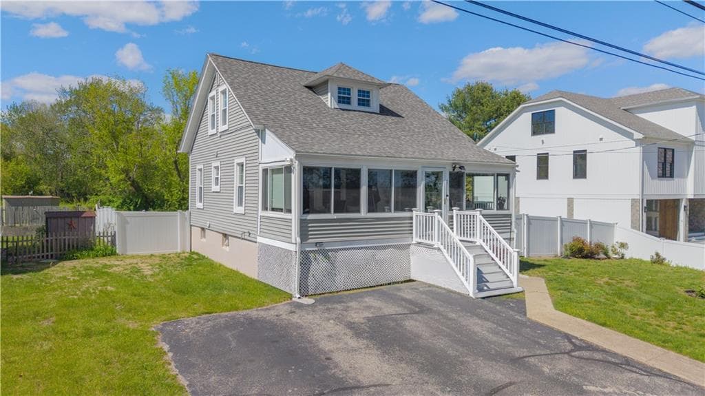 Single Family Residence at 43 Samuel Gorton Avenue, Warwick, photo 35 of 49