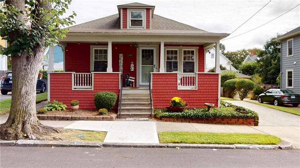 Single Family Residence at 159 Jastram Street, Providence, photo 2 of 31