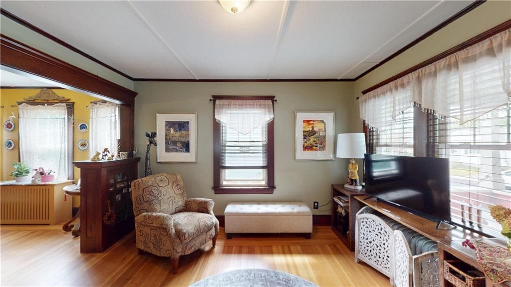 Single Family Residence at 159 Jastram Street, Providence, photo 7 of 31