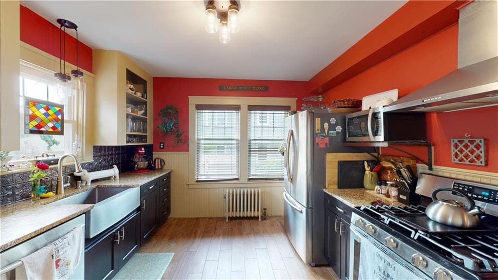 Single Family Residence at 159 Jastram Street, Providence, photo 14 of 31