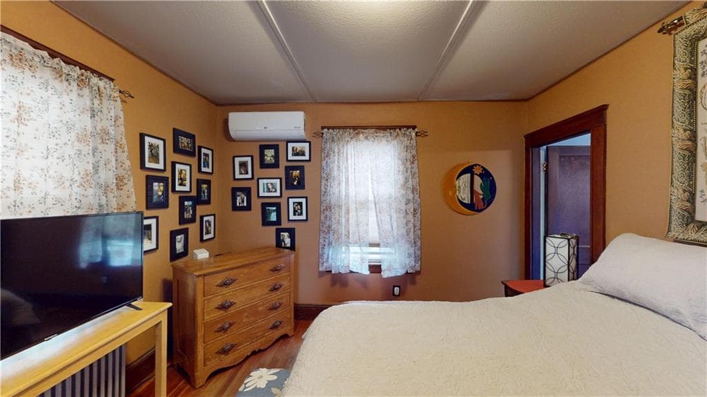 Single Family Residence at 159 Jastram Street, Providence, photo 18 of 31