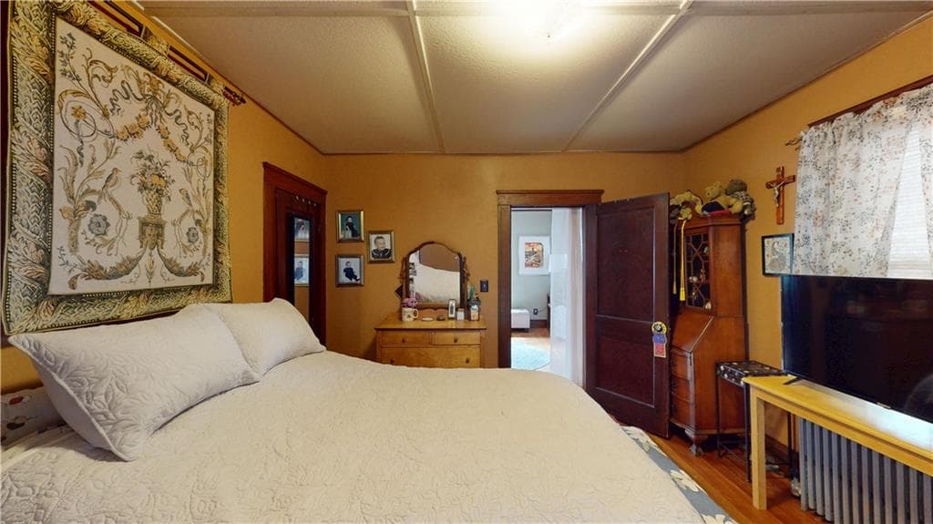Single Family Residence at 159 Jastram Street, Providence, photo 19 of 31