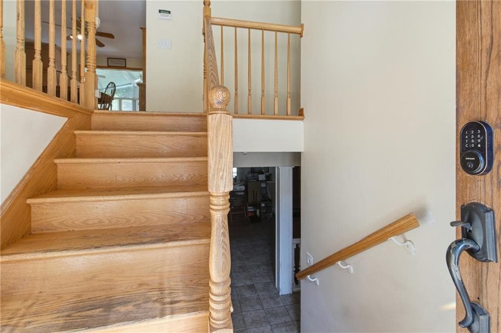 Single Family Residence at 861 Greenville Avenue, Johnston, photo 13 of 47