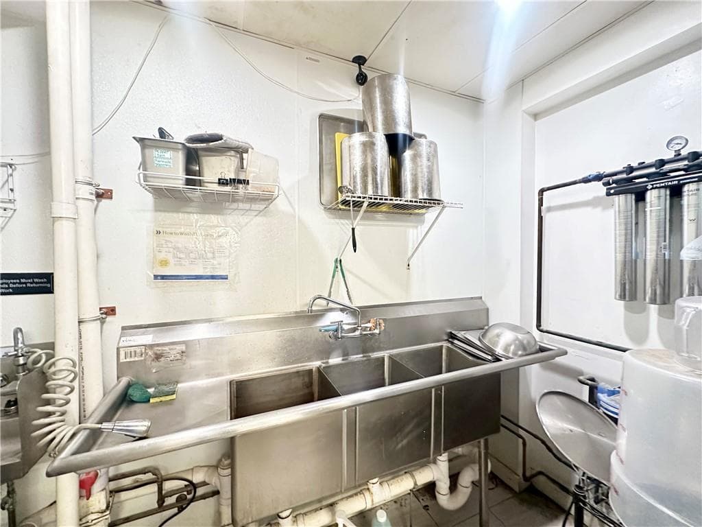 Business at 224 Thayer Street UNIT LL-A2, Providence, photo 11 of 22