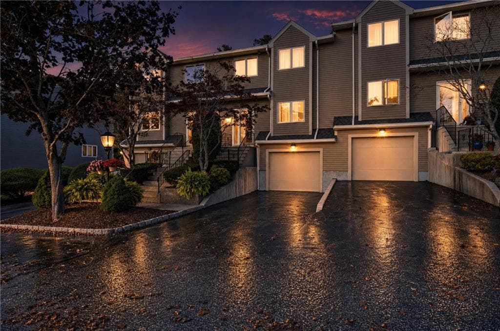 35 Waterview Drive UNIT B