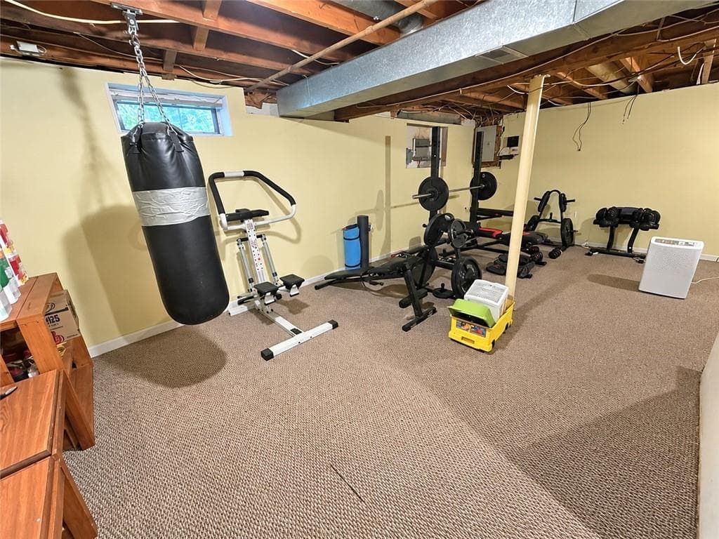 Single Family Residence at 220 Sachem Road, North Kingstown, photo 18 of 20