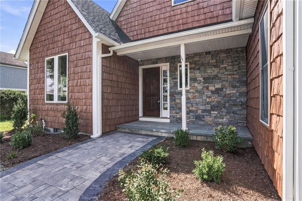 Single Family Residence at 127 Woodbine Avenue, Warwick, photo 44 of 49