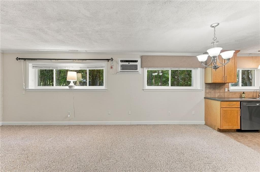 Condominium at 2 Main Street UNIT 4, Lincoln, photo 7 of 19
